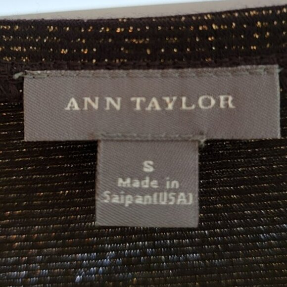 Ann Taylor Sleeveless V-neck Top  - Gold Metallic - Size S - Picture 3 of 5